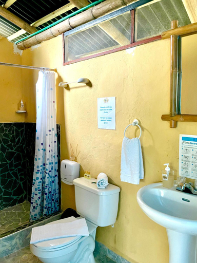 Bathroom 4, Minca Ecohabs Hotel, Santa Marta (Dist. Esp.)