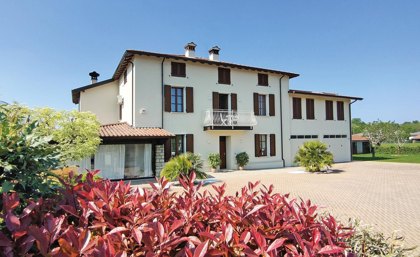 Others 2, Bed and Breakfast Erilla, Brescia