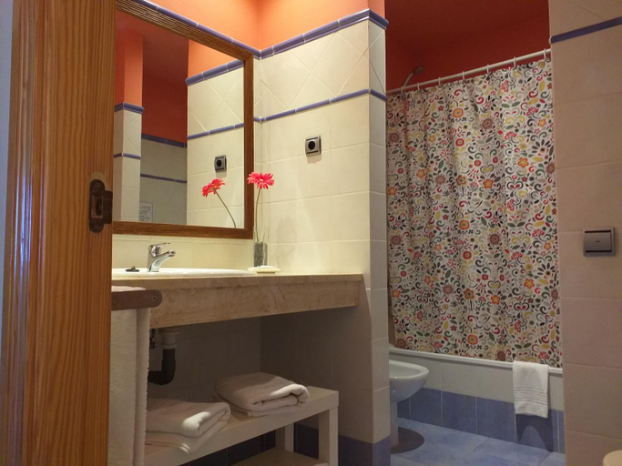 Bathroom 3, Aparthotel El Cerrito, Santa Cruz de Tenerife