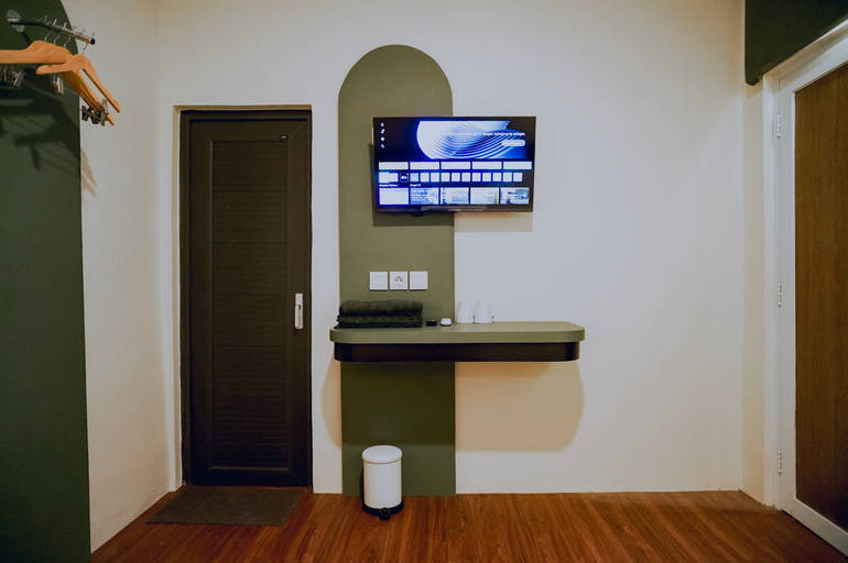 Bedroom 4, TITANIA HOTEL SYARIAH, Ciamis