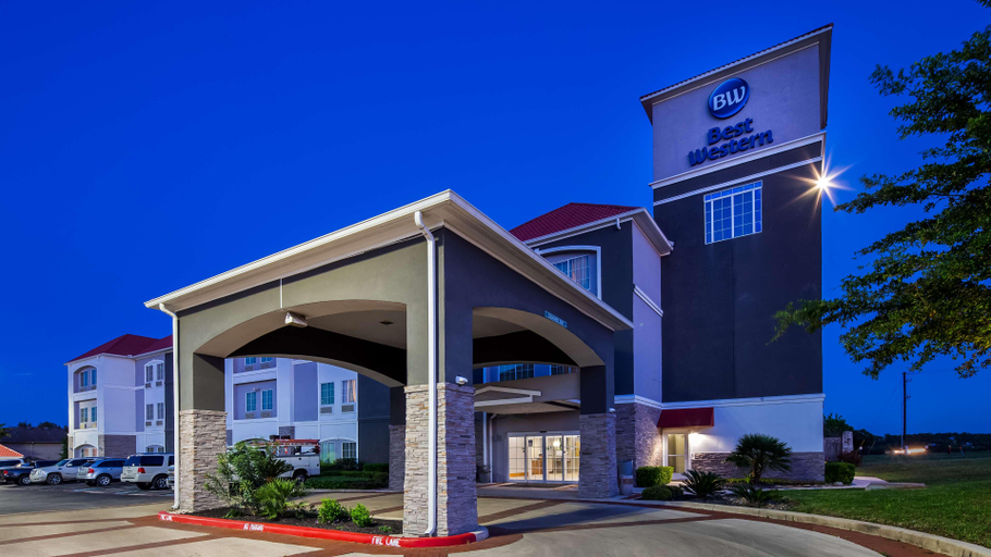 Exterior & Views 2, Best Western Boerne Inn & Suites, Kendall