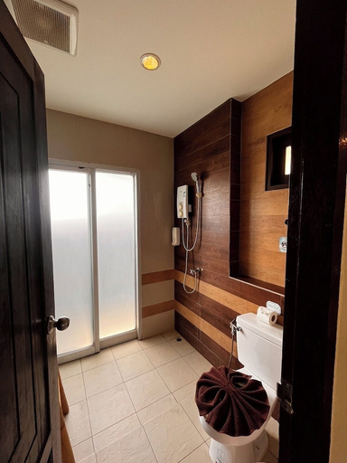 Bathroom 3, Sunset Beach Villas, Ko Phangan