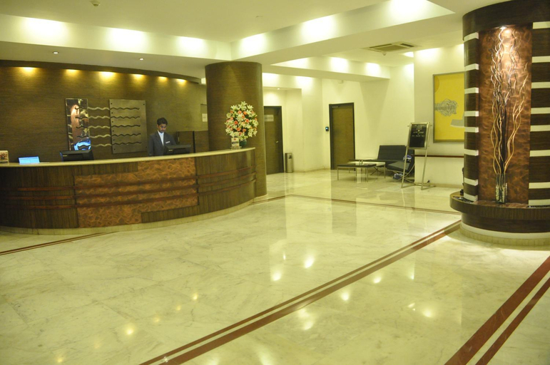 Public Area 3, The Hans Hotel, Delhi