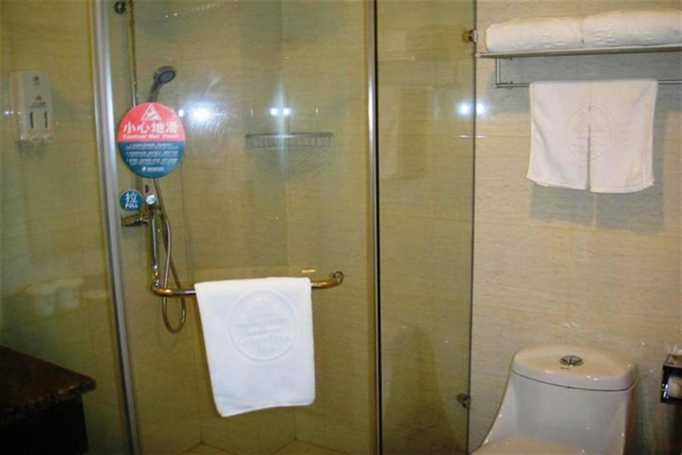 Bathroom 4, GreenTree Inn Dazhong  International Auto City Bus, Shanghai