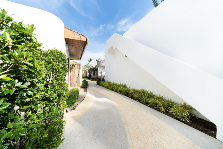 Exterior & Views 1, Resto Sea Resort, Bang Saphan
