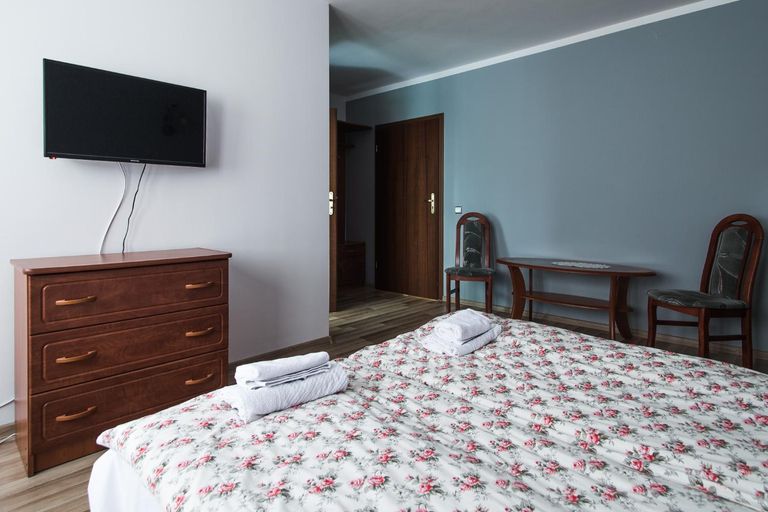 Others 3, Noclegi Na Granicy, Nowy Targ