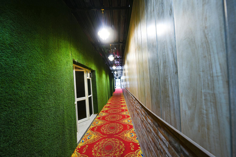 Public Area 2, Via Grand Palace Faridabad, Faridabad