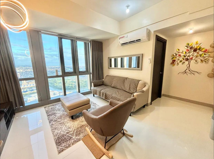 Others 4, Casa Mangila, Quezon City