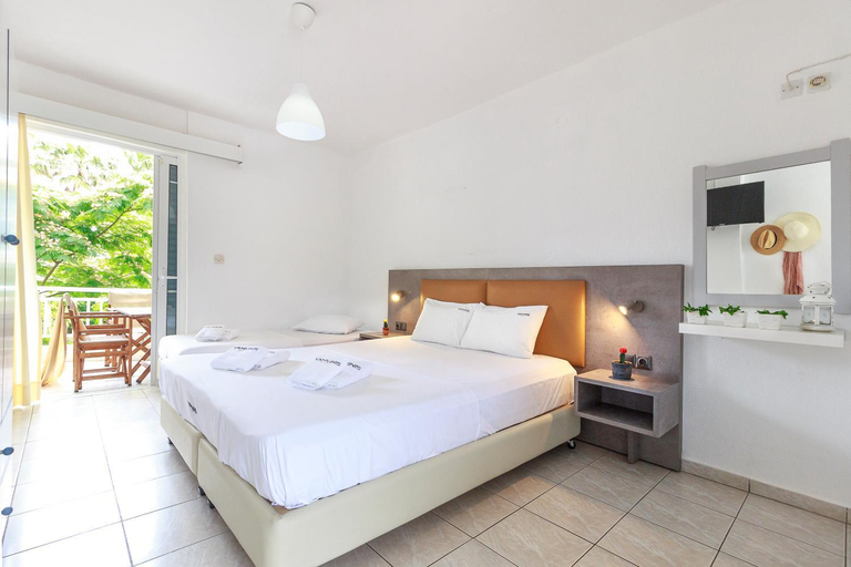 Bedroom 2, Vamvini Hotel, Central Macedonia