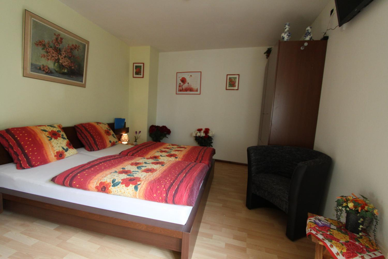 Others 3, B&B Briedel, Cochem-Zell