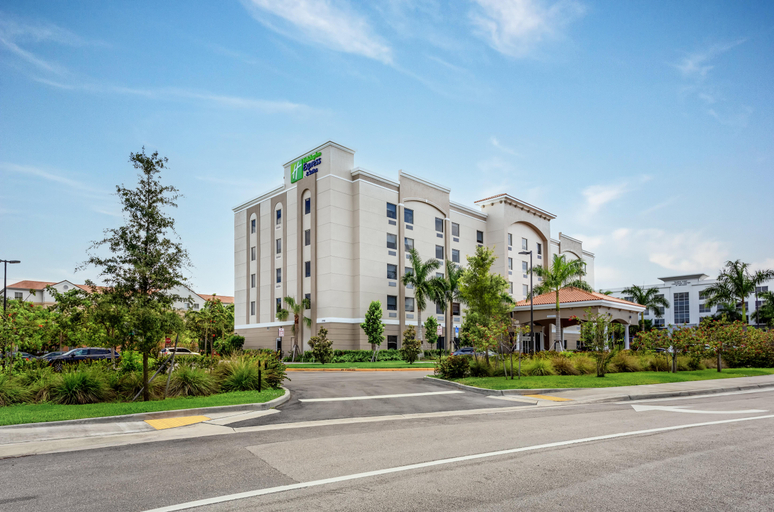 Exterior & Views 2, Holiday Inn Express & Suites MIRAMAR by IHG, Broward