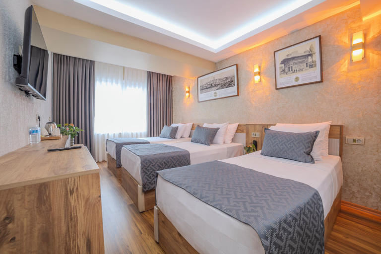 Room 3, Özer Palace Hotel, Fatih