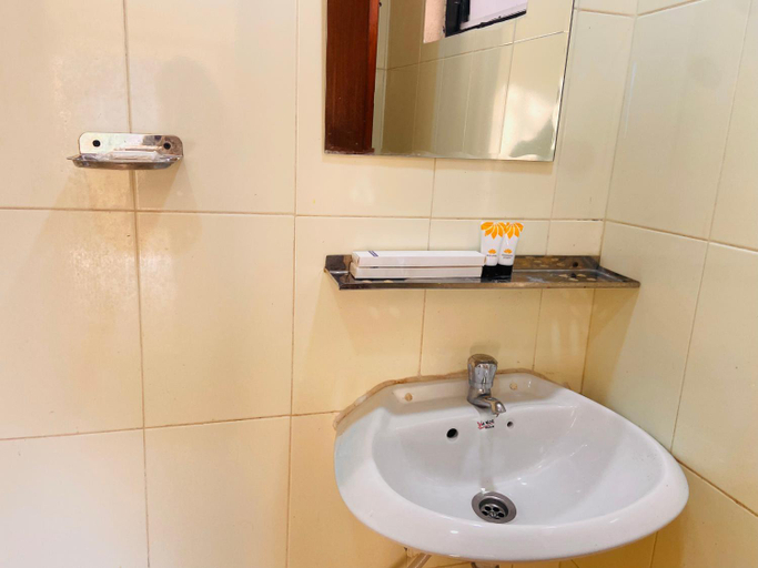 Bathroom 3, Ocean Inn, Bagmati