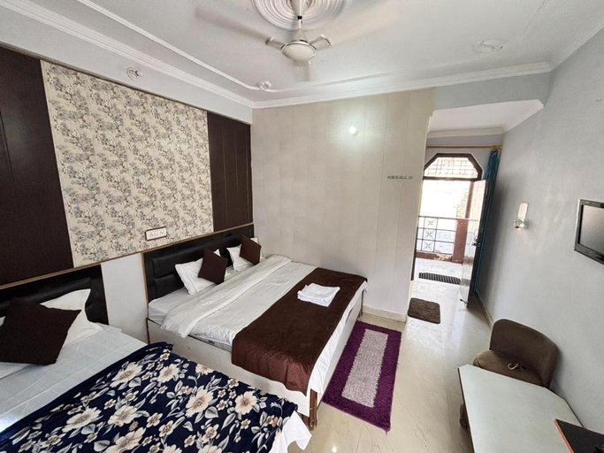 Bedroom 2, Hotel Govind Bhanadhar Rudraprayag Uttarakhand, Garhwal