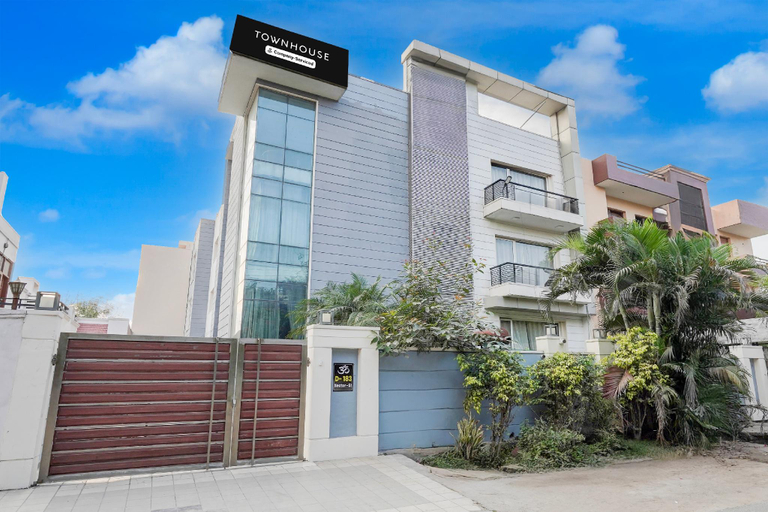 Facilities 5, Townhouse Sector 51 Noida Near Metro Station, Gautam Buddha Nagar
