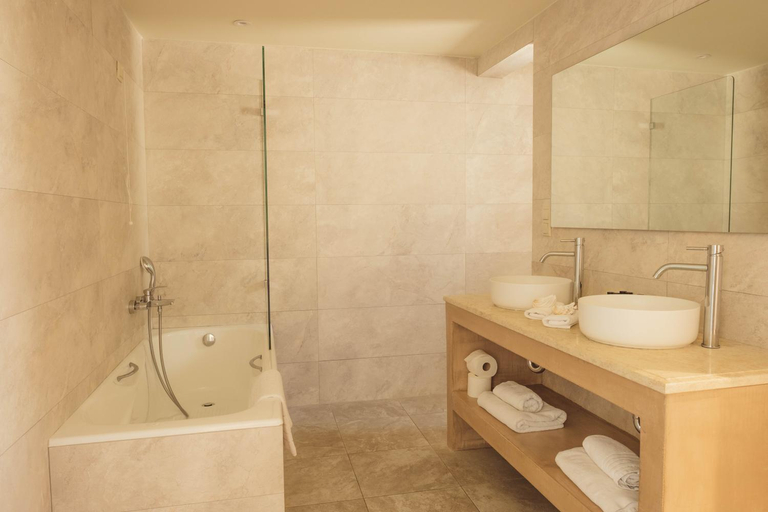 Bathroom 5, Camvillia Resort & Spa, Peloponnese