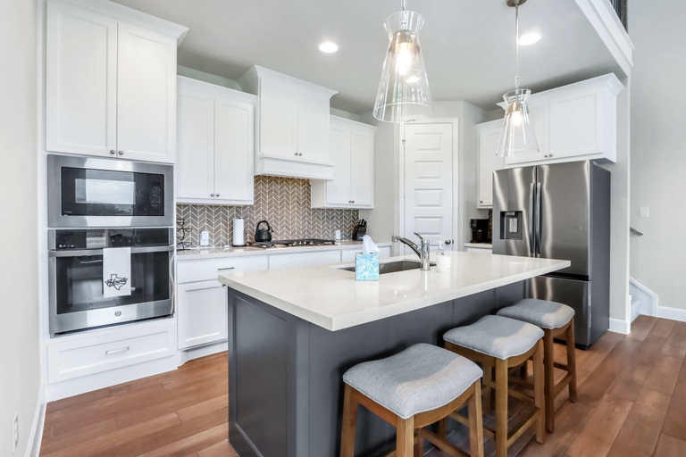 Private kitchen 3, Dakota Cottage - Stay for 10, Comal