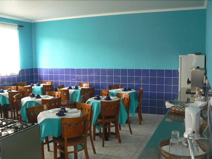 Others 4, Hospedaria JSF, Horta