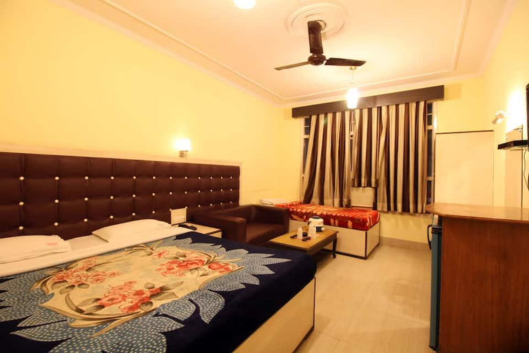 Bedroom 3, Hotel India International Dx., Delhi