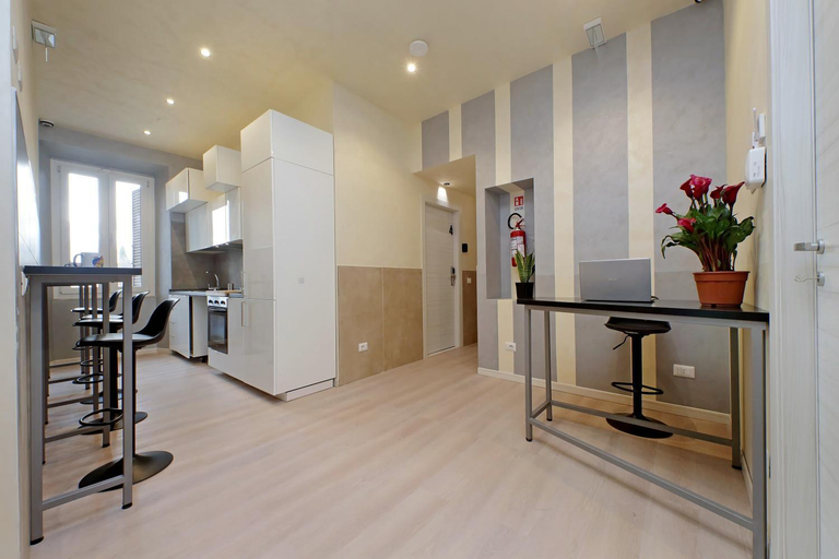 Others 5, Termini Comfort Rooms by Flatinrome, Roma