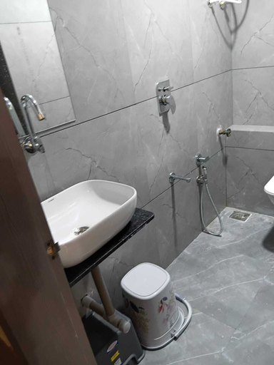 Bathroom 5, Hotel R Town, Vadodara