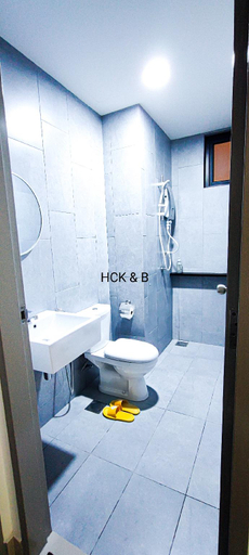 Bathroom 2, KL City View at M-Vertica by HCK, Kuala Lumpur