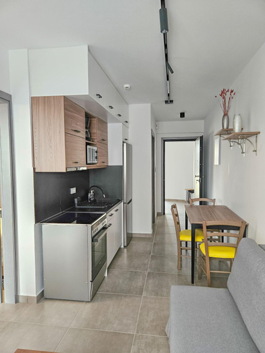 Others 5, Andes Apartments, Epirus