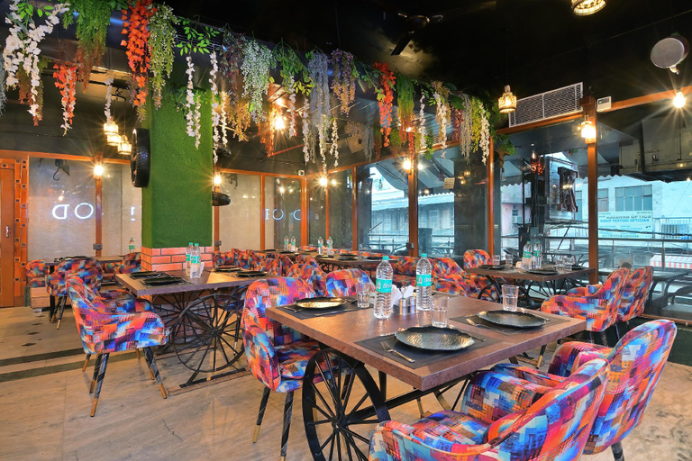 Food & Drinks 4, Hari Homes - New Delhi Railway Station, Delhi