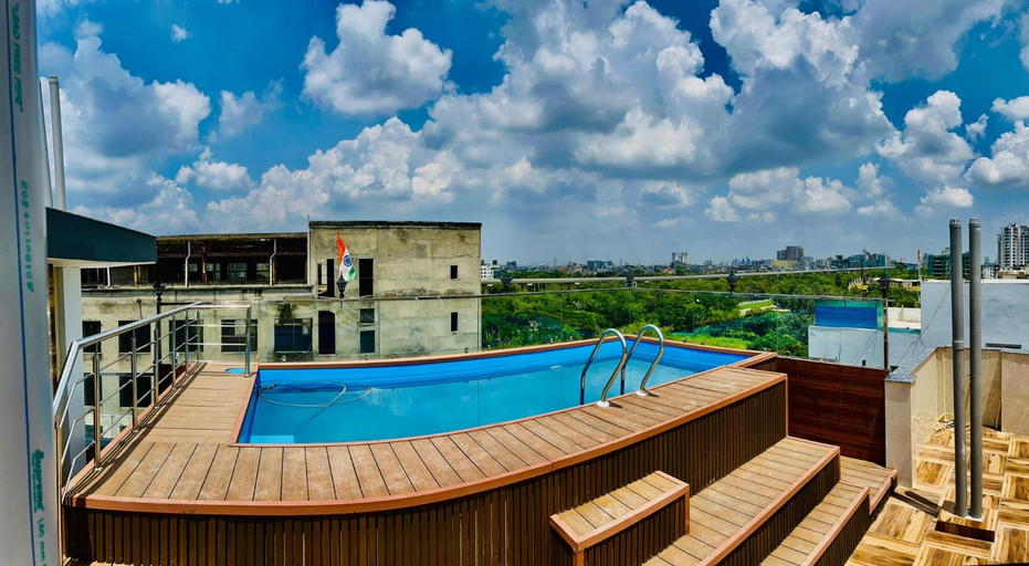 Sport & Beauty, Hotel The Grand Oasis Greater Noida , Gautam Buddha Nagar