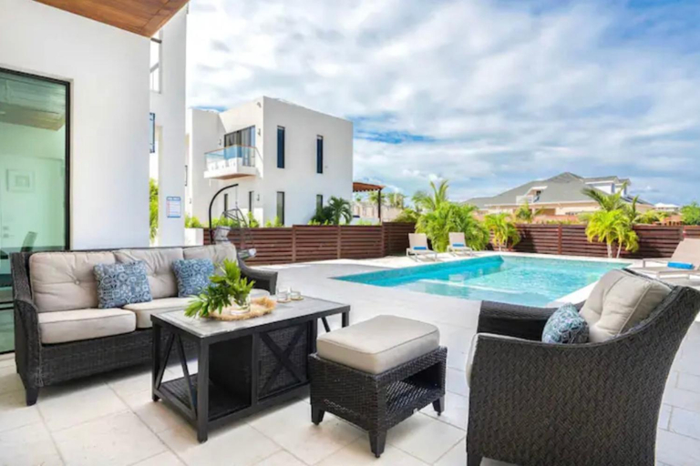Others 3, Villas private pool Long Bay Hills, Turks and Caicos Islands