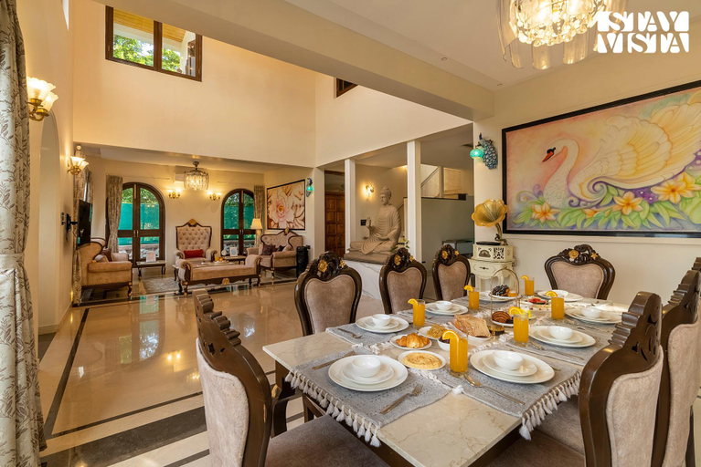 Food & Drinks 4, StayVista at Ashwamedha Manor, Raigarh