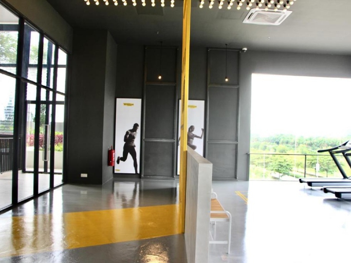 2, AeroRest Suites - Kota Warisan, Sepang