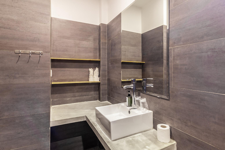 Bathroom 4, BANANA RESORT, Siem Reap