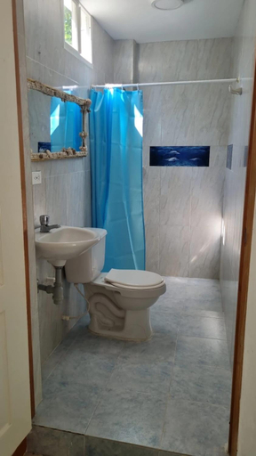 Bathroom 5, El refugio del tiburon, Cartagena de Indias