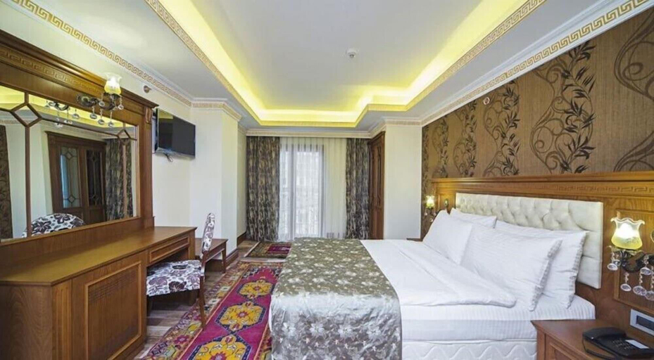 Bedroom 3, Lausos Palace Hotel, Beşiktaş