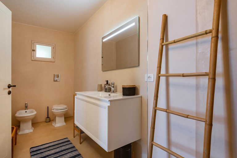 Bathroom 4, Vallone Apartments, Lecce
