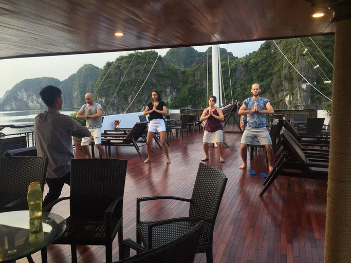 Others 5, Cozy Boutique Cruise, Cát Hải