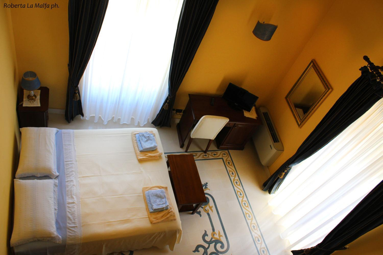Bedroom 2, Il Casale dei Conti, Messina