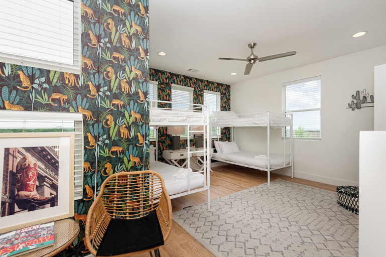 Interior 5, Citrine-private Patio & Balcony-near Germantown, Davidson