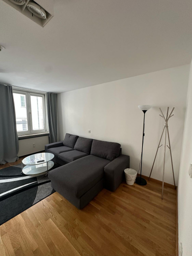 Others 5, Al Nafurah Apartments, München