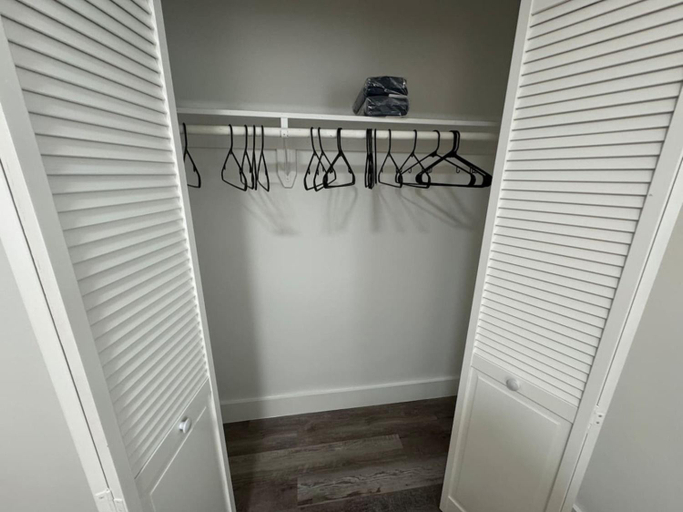 Others 4, Remodeled Little Havanna Apartments great location, Miami-Dade