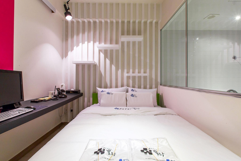 Bedroom 2, Kondae Hotel Plein, Seongdong
