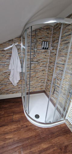Bathroom 2, SAV Apartments Rutland Leicester, Leicester
