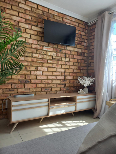 Others 5, Inni Bush Guesthouse, West Rand