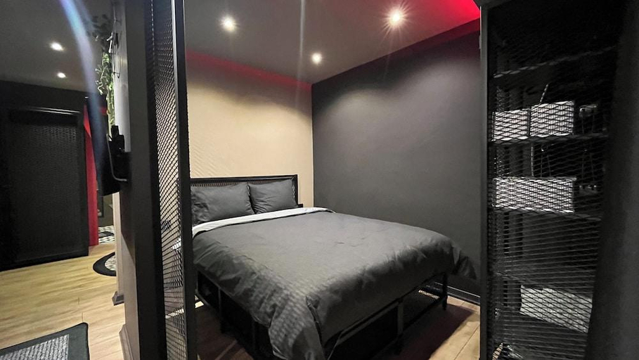 Bedroom 4, Thalia Suites Hotel, Kağıthane