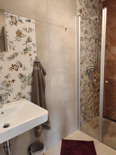 Bathroom 2, Ferien-Appartements am Rödertor, Ansbach