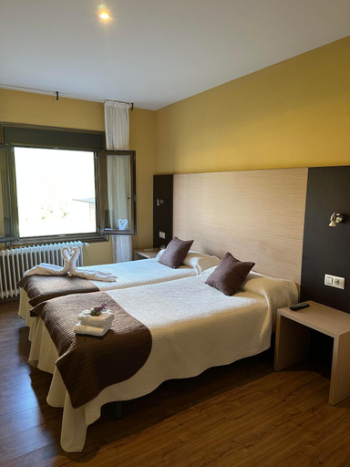 Others 4, Casa Blanco Conde, Ourense