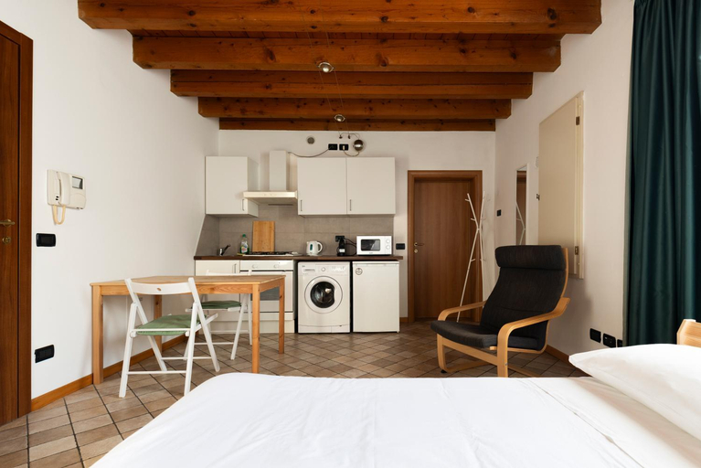 Others 4, Traditional Italian House - Franciacorta, Brescia