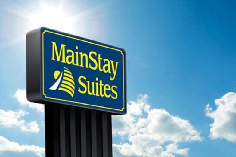Exterior & Views 2, MainStay Suites Oak Brook Terrace-Chicago, Dupage