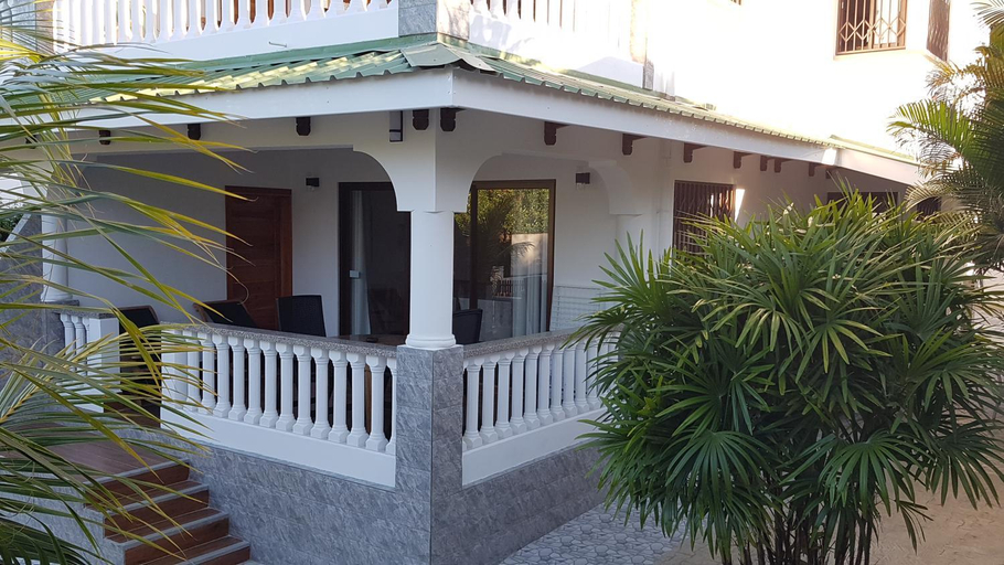Exterior & Views 2, The Drake Seaside Apartment